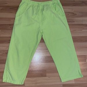 Drawstring capri pants